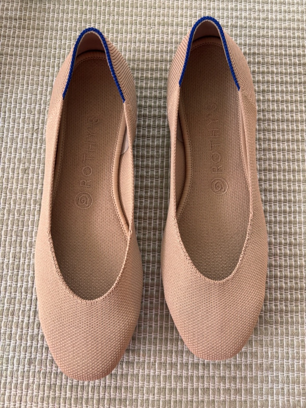 Rothy's Beige Knit Ballet Flats with Blue Trim